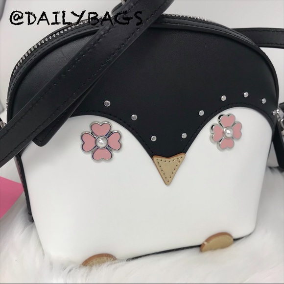 KATE SPADE PENGUIN CROSSBODY BLACK FROSTY PASSPORT - Picture 3 of 8